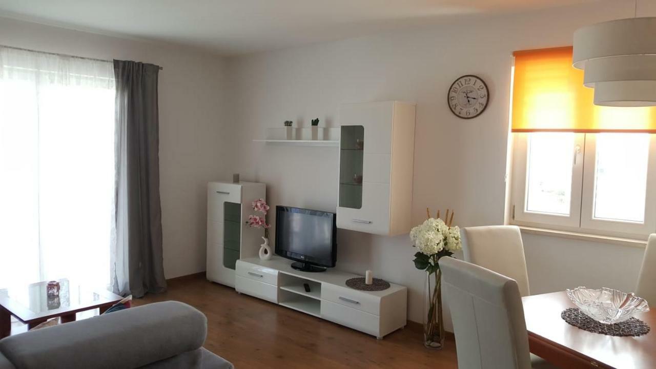 Cozy Apartment With Sea View คาชเตลา ภายนอก รูปภาพ